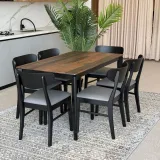 إم بازار طقم طاولة طعام Marquee Old Style أسود مع كراسي TRISTON خشبية