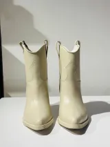 Unique Chic Boutiq Armani Exchange Boots Size 39
