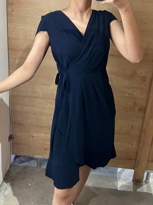 Unique Chic Boutiq Unique Chic Boutiq Jessica Howard Dress Size 16 size: 16